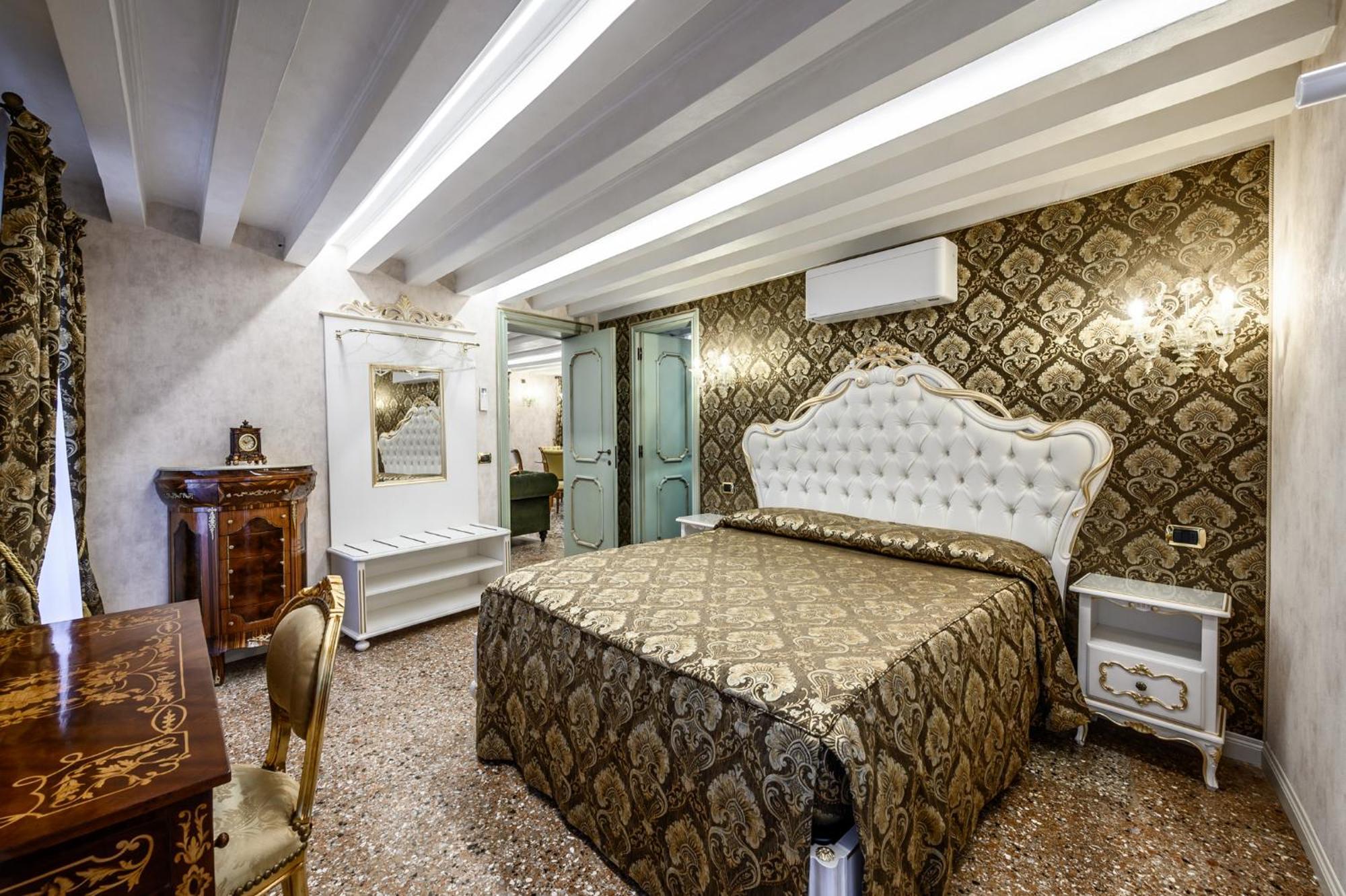 דירות ונציה Ca Rialto 4122 - Luxury Terrace מראה חיצוני תמונה